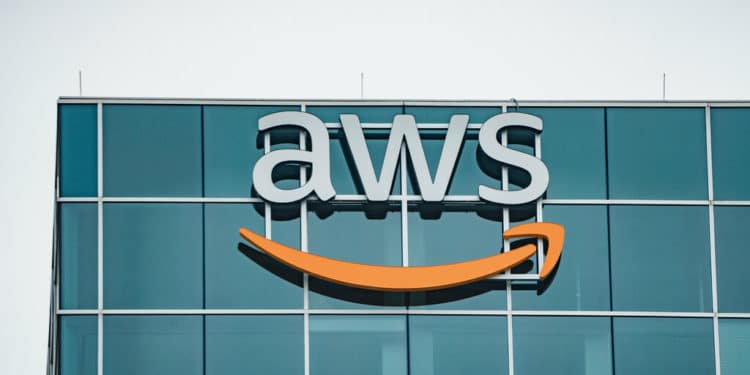VP’s Resignation Heightens Scrutiny of Amazon’s Treatment of Whistleblowers