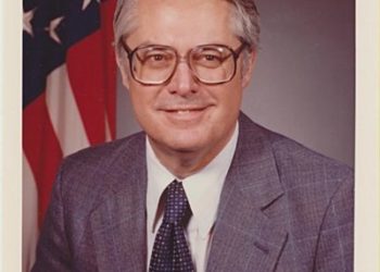 A. Ernest Fitzgerald, once called “America’s most famous whistleblower,” dies at 92