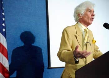 To Honor Esmond Martin, U.S. Agencies Must Implement Wildlife Whistleblower Programs