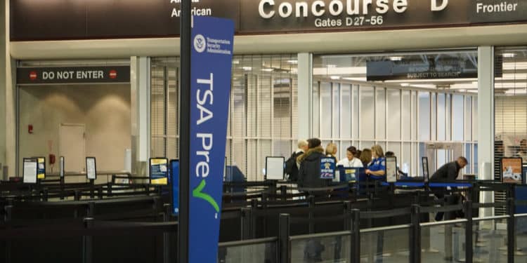 Newly Introduced Bill Extends Federal Whistleblower Protections To TSA ...