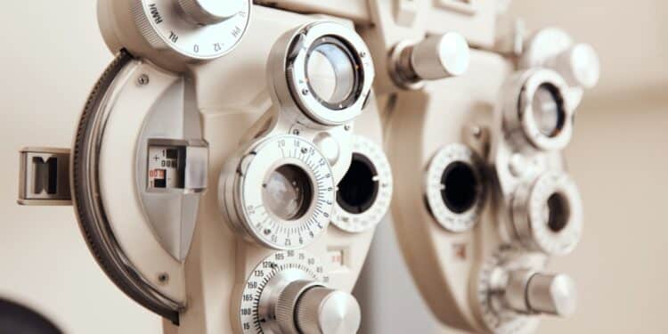 Device seen at the ophthalmologist's office to measure vision