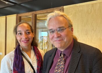 Photo of Siri Nelson and Mark Worth