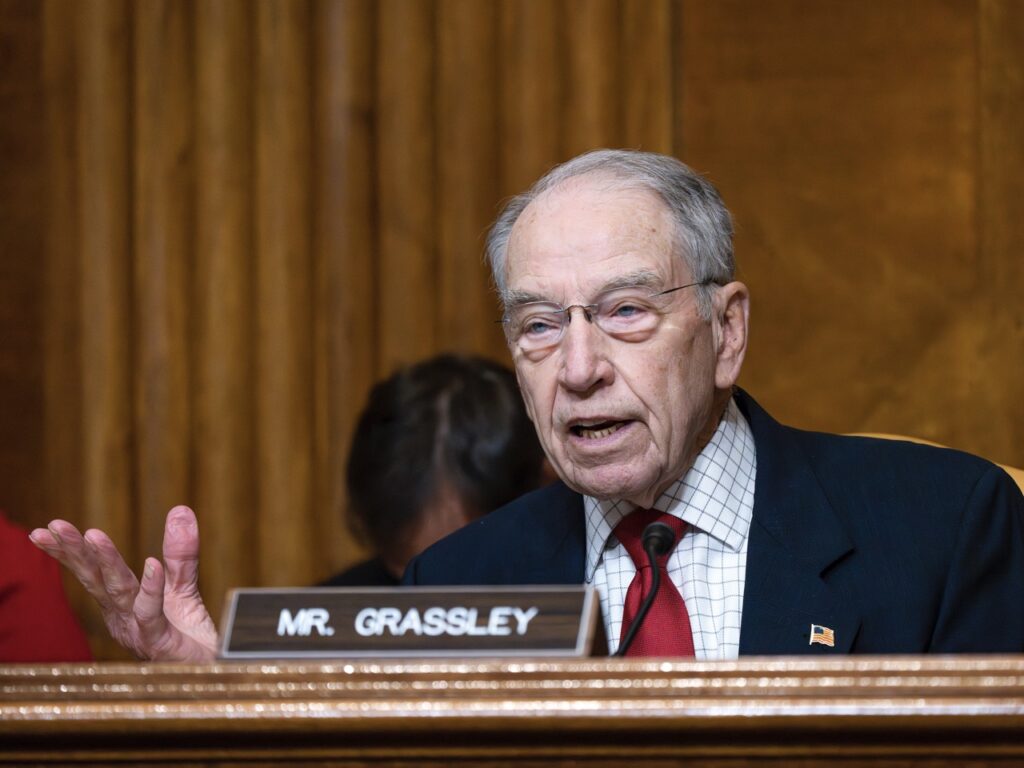 Senator Charles Grassley calls on President Trump to ensure that federal employee whistleblowers are protected under the laws