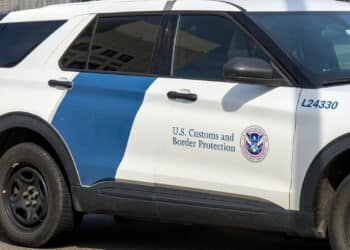 ICE Whistleblower Leaks Confidential Department Memo on Warrant Policy